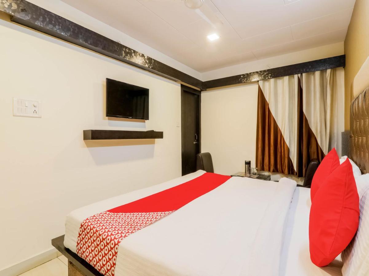 Oyo 79765 Hotel Samrat Lucknow Exterior photo