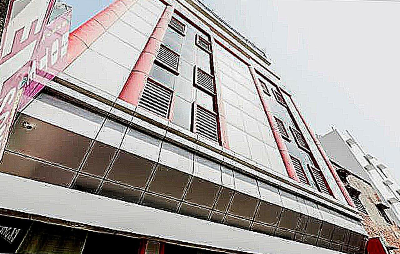 Oyo 79765 Hotel Samrat Lucknow Exterior photo